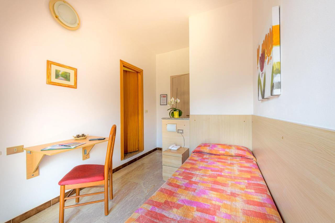 Hotel La Rotonda 티라노 외부 사진