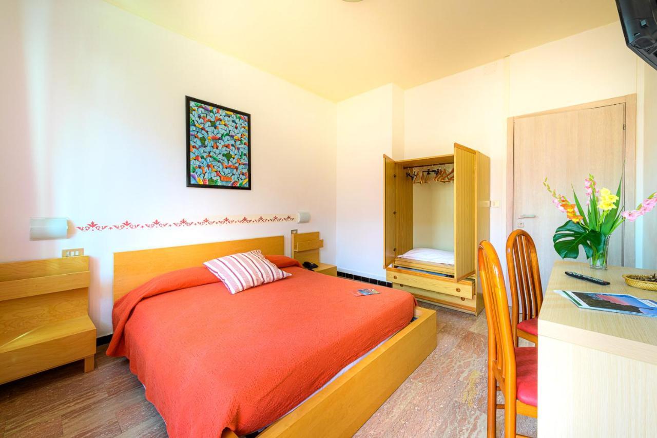 Hotel La Rotonda 티라노 외부 사진